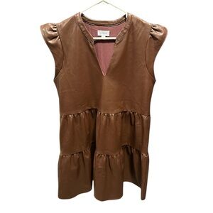 Evereve Brown Ella Shift Dress